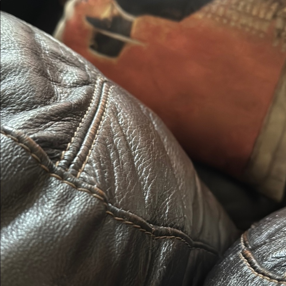 Meet your Posher, Chukwuemeka